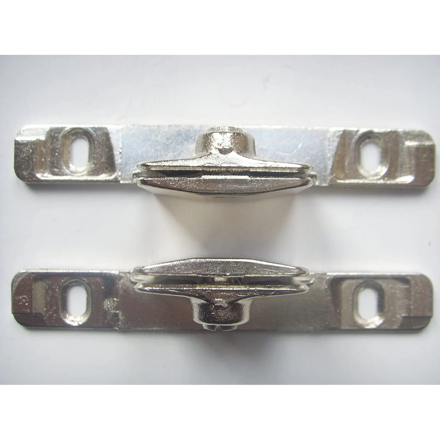 Indaux Drawer Front Fixing Brackets (2 Pack) - Image 3